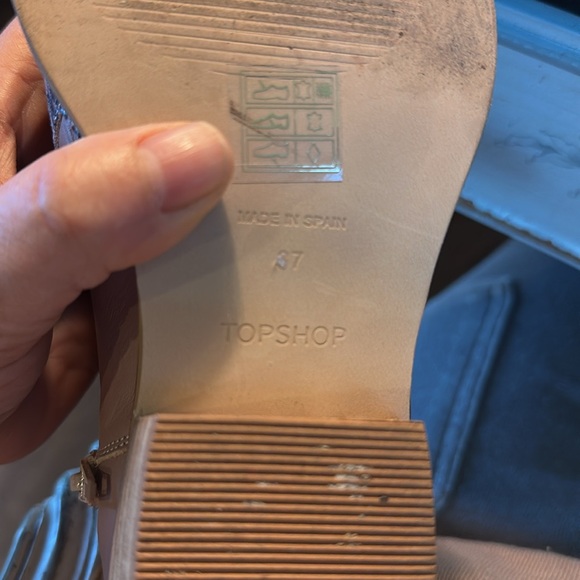 Salmon and Brown Western Ankle Boots - Picture 9 of 11